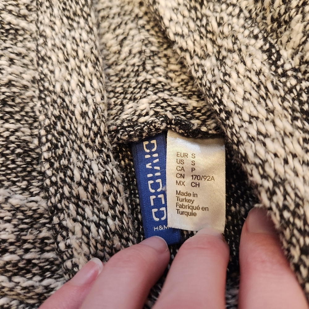 Divided Hoodie - Picture 4 of 4